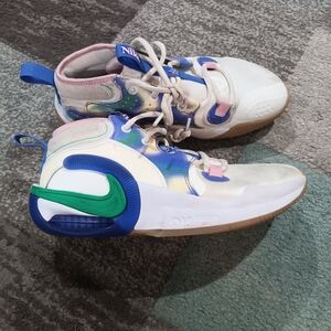 Nike Kids White and Blue Sneakers